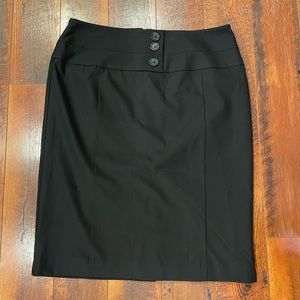 NWT - 3 Button Worthington Skirt